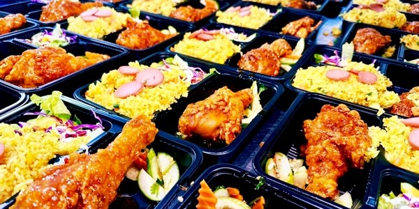 Chicken Rice - Cơm Rang Gà Sốt - 93 Lĩnh Nam