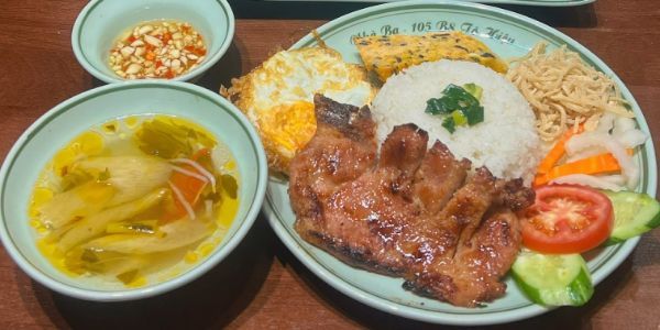 Cơm Tấm Sài Gòn Nhà Ba - Tô Hiệu