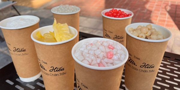 Tiệm Nước Dừa Mr Hiếu - 93 Lê Thanh Nghị