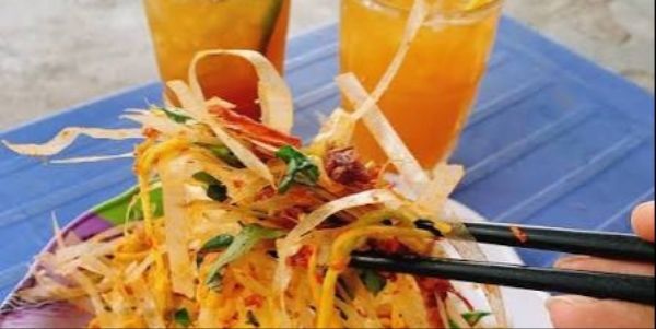 Bánh Mì Que Ngon Nhất - 53 Trần Hưng Đạo