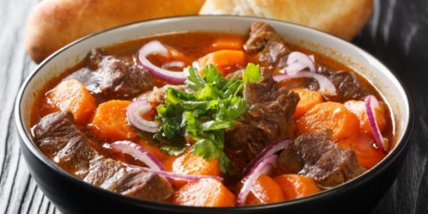 Tiệm Cà Phê GU - Bánh Mì Bò Kho