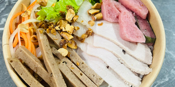 Bếp Ăn Nhà Nhi - 56 Đặng Thái Thân