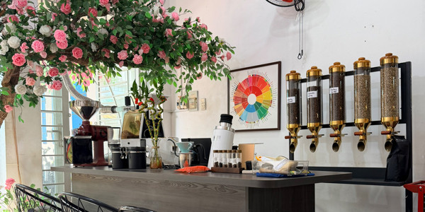 Tomorrow Coffee Roastery - Q7