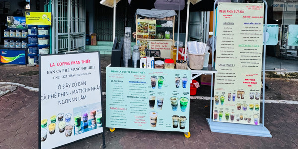 La Coffee - 221 Trần Hưng Đạo