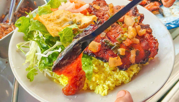 Cô Tám - Cơm Tấm - Nguyễn Tri Phương