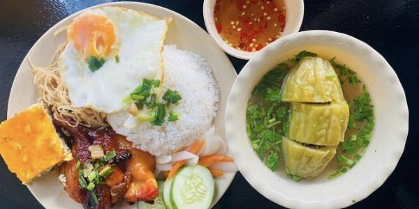 CƠM SƯỜN VÀ CƠM TẤM LONG XUYÊN - CƠM TẤM NHI - TRUNG MỸ TÂY