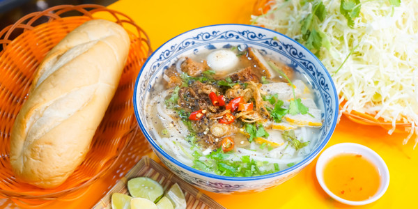 Cái Tiệm Phan Thiết - Bánh Canh Chả Cá & Chả Cuốn Cá Trích - Phan Trung