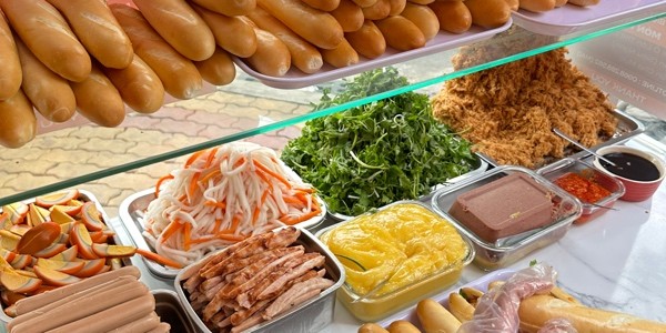 Mr Que 10k - Bánh Mì Que