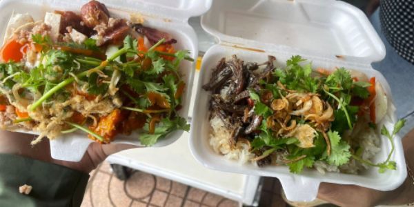 Xôi Cá, Bánh Mì & Cà Phê Hằng
