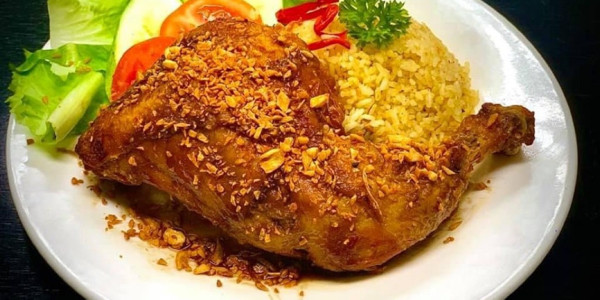 Cơm Gà Quán Đầu Bếp - Hẻm 502 Huỳnh Tấn Phát