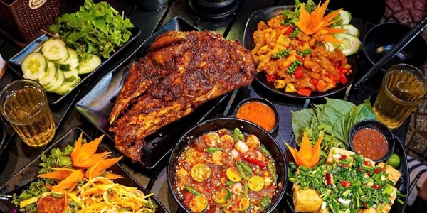 BeerChill Yna Chằng - Lẩu Sườn Bò Kim Chi, Nhậu Đêm & Nướng Đường Phố - 218 Nguyễn Công Hãng