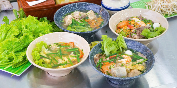 Hủ Tiếu Nam Vang Ngọc Ký - Hủ Tiếu Mì, Hoành Thánh & Xá Xíu - 181 Hiệp Bình