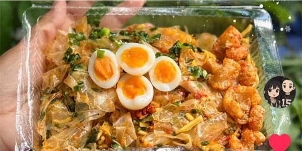 Trộn N’ Mì Nhà Pơ - Bánh Tráng Trộn Phơi Sương & Bánh Mì Chay - Hoàng Quốc Việt