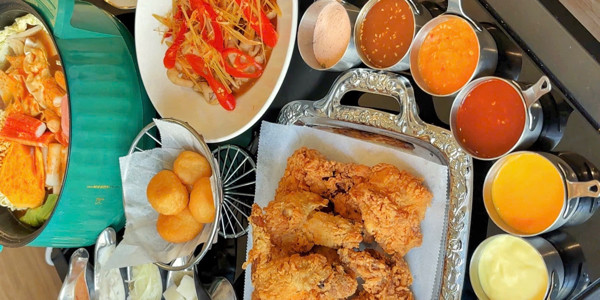 TIỆM GÀ RÁN SỐ 19