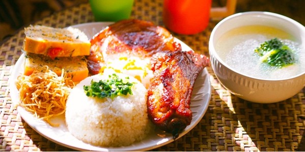 Cơm Sườn Nướng Cô Vân - 204 Hải Phòng