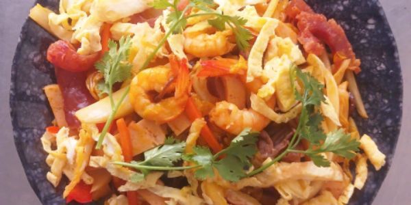 MÌ TRỘN & CƠM THỐ DIỄM MY