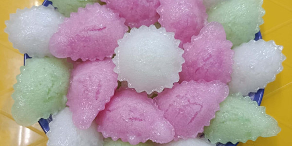 Bánh Dân Gian Cô Tư