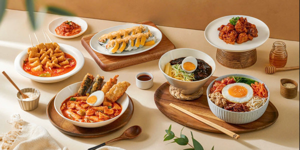 Chói's Kitchen - Món Ăn Hàn Quốc - Hoàng Hoa Thám