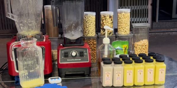 Trà, Sữa Hạt & Món Vặt - Tú Lệ Nuts Milk