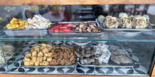 Quán Bún Hé - Đường Hoà Bình