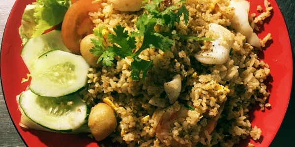 Cơm Sườn Chua Ngọt