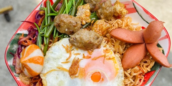 Ăn Vặt & Mì Trộn - Phúc Nguyễn