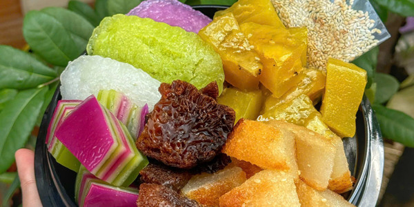 Xôi Chiên & Bánh Dân Gian - Quỳnh Như