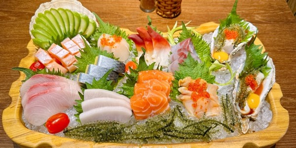 Sushi Arashi 友達嵐 - Quốc Hương