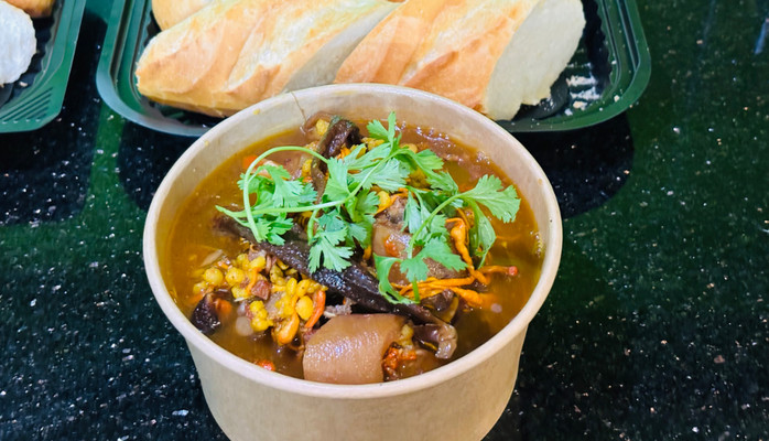 Bò Tươi TuNa - Sườn, Đuôi Bò Hầm Thuốc Bắc & Vó Bò Ngâm Rau Tiến Vua - Đặng Thị Nho