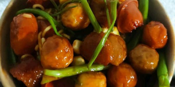 Ăn Vặt Tiệm Nhà Bơ 24h - Gà Ủ Muối & Cá Viên Chiên Mắm