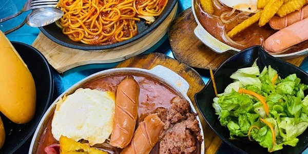 Vua Bò - Bò Bít Tết & Đồ Ăn Vặt - 43 Phạm Phú Thứ