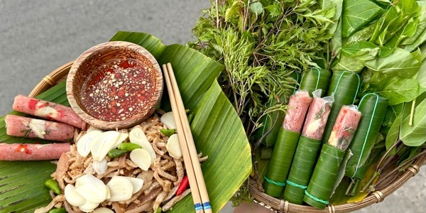 Bì Tỏi Cuộn Rau - Bì Tỏi - Hùng Vương