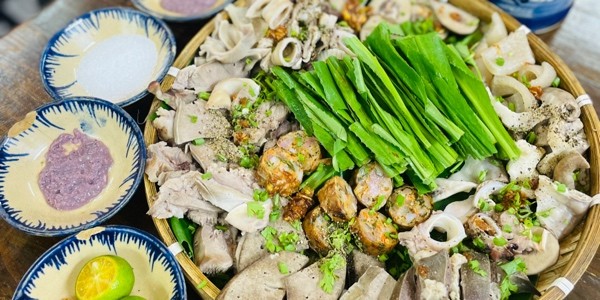 Cháo Lòng Tô Đèn Dầu - Gò Vấp