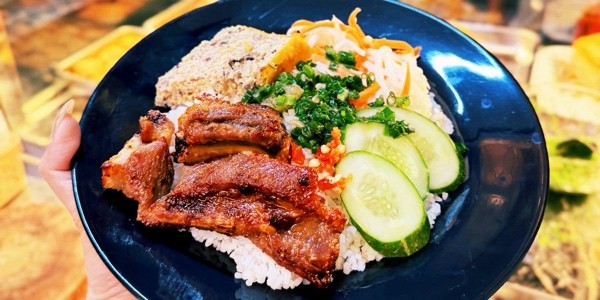 Cơm Tấm Diệu - Quang Trung