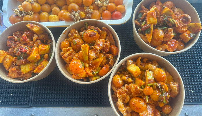 Cô Ba Mỹ Tho - Chân Gà Sốt Thái - Đạo Thạnh