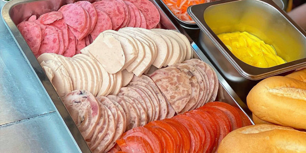 Tiệm Bánh Mì - Bánh Mì Sài Gòn - 4 Âu Cơ