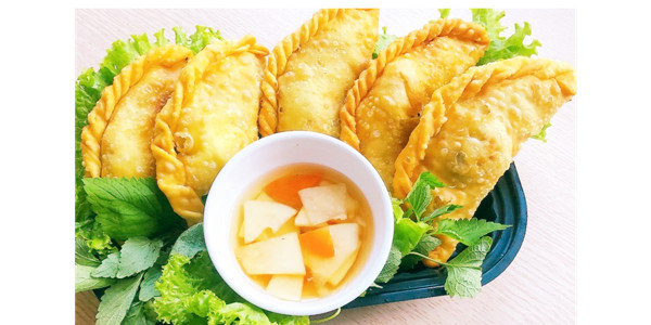 Nước Dừa Trân Châu, Bánh Gối & Bánh Trôi Tàu Hoài Thu