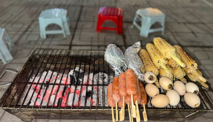 Lâm Yến Food - Nướng Đêm - 233 Quang Trung