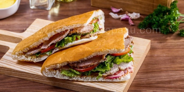 Tiệm Trà Bánh Doner Bắc Giang - 1 Cô Bắc