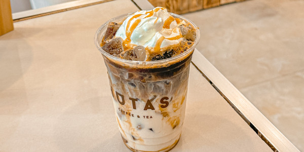 Huta’s - Cake & Tea Coffee