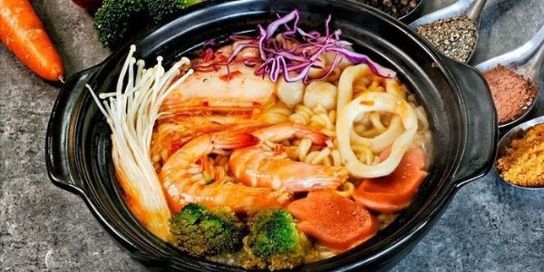 Mì Cay, Trà Sữa & Phở Gà - Bánh Cuốn Cù Lao