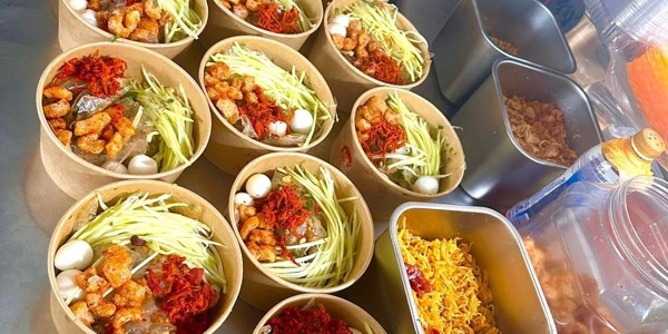 Bánh Tráng Trộn & Cuốn Tóp Mỡ Chờ
