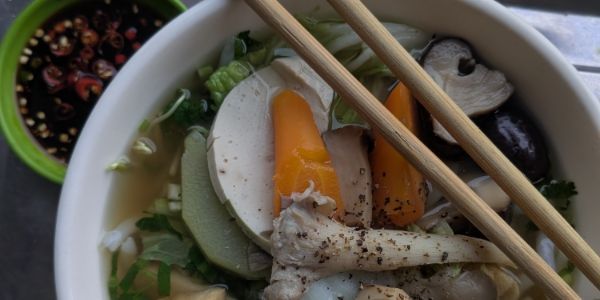 Ngộ Quán Chay - Phạm Văn Bạch