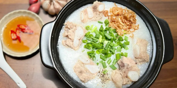 BÉ SU - MÌ TRỘN & CHÁO
