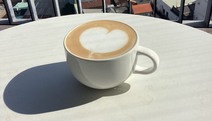 Lazie’s Coffee - Cà Phê, Trà & Ăn Vặt - Phạm Văn Đồng