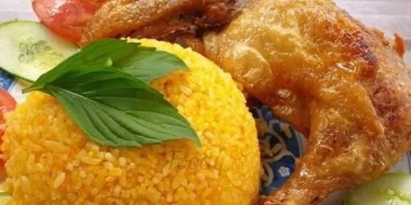 Quán Cơm Mái Lá - Nguyễn Văn Bứa