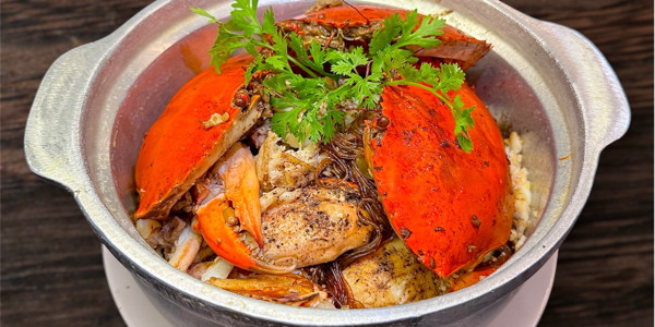 Quán Khuyên - Hải Sản