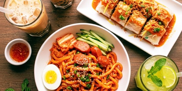 Út Mèn - Mì Cay Trộn, Bánh Tráng Cuốn Trộn & Trà Sữa