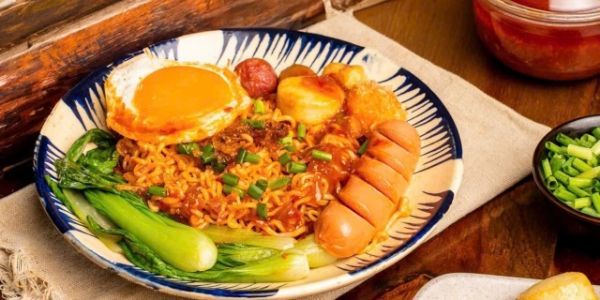 Tiệm Ăn Thỏ - Mì Trộn - Nguyễn Văn Khối