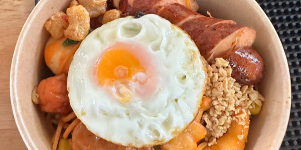 Tiệm Mì Nhà Nhi - Mì Trộn & Đồ Uống - Lê Quang Đạo